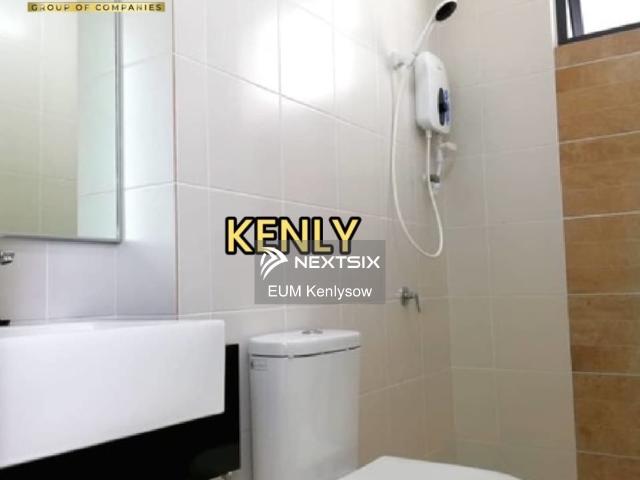 Shop for rent in Long Miri