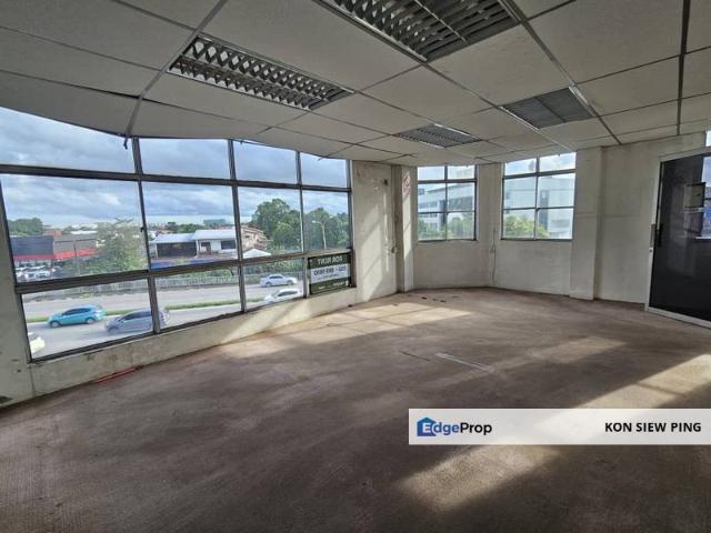 Shop for rent in Kuching, Bahagian Kuching