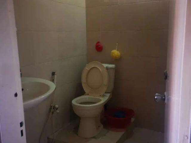 House for rent in Model Colony, کراچی ڈویژن