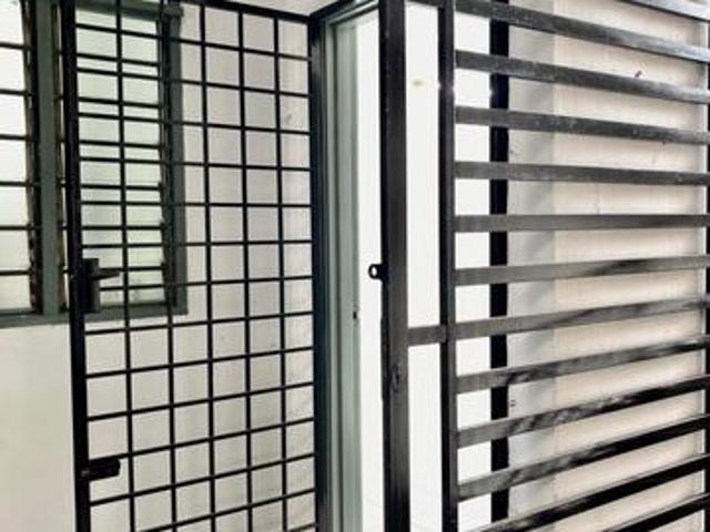 Flat for sale in Wellesley, Penang