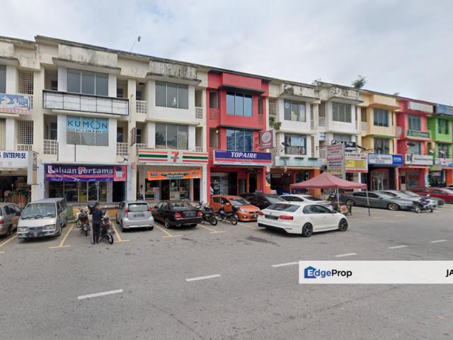 Shop for rent in Kajang, Langat
