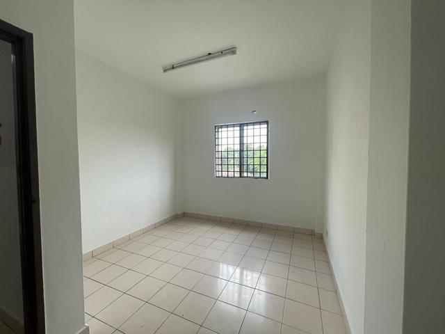 Apartment for sale in Port Klang, Selangor
