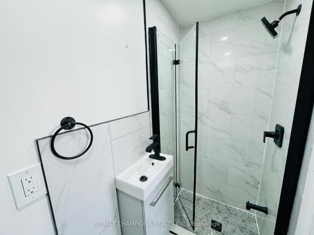 House for rent in Toronto