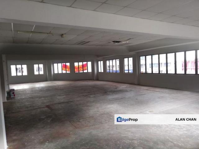 Shop for rent in Country Heights Damansara, Kuala Lumpur