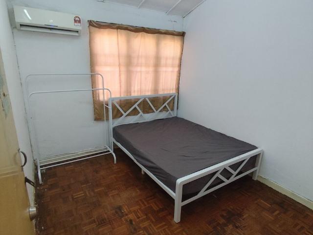 Room for rent in Petaling, Damansara Damai