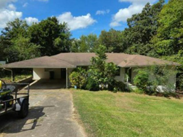 House for sale in Center Point Gardens, Center Point