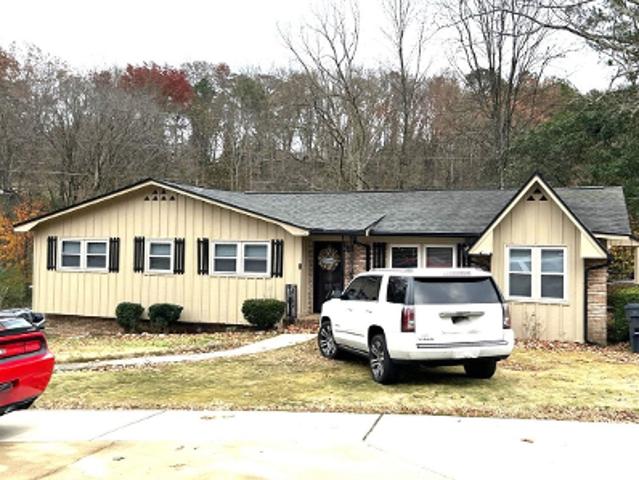 House for sale in Center Point, Alabama