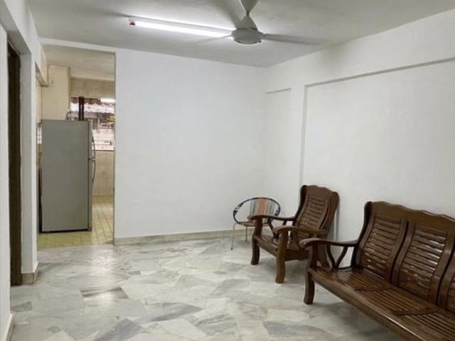 Flat for rent in Petaling Jaya, Petaling