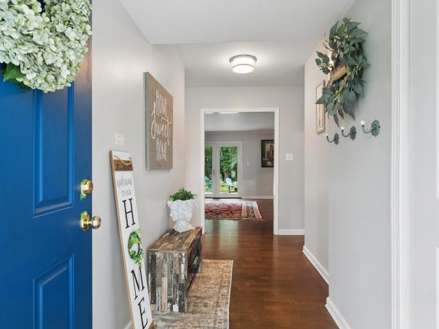 House for sale in Glen Ellyn, Illinois