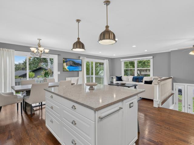 House for sale in Glen Ellyn, Illinois