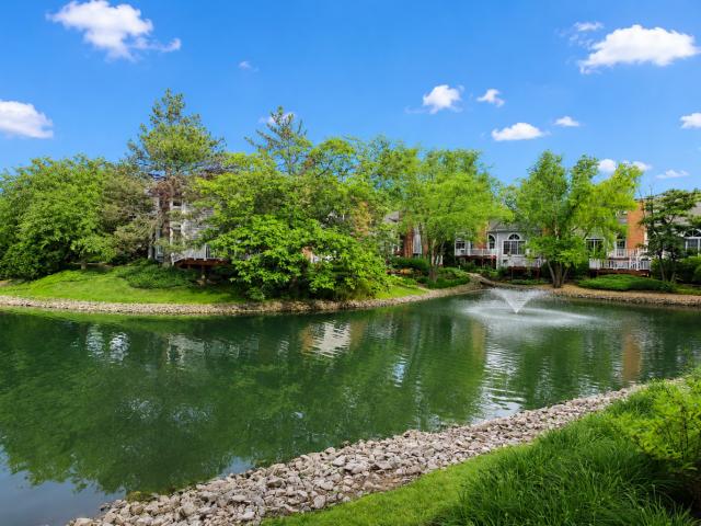 Townhouse for sale in Glen Ellyn, Illinois