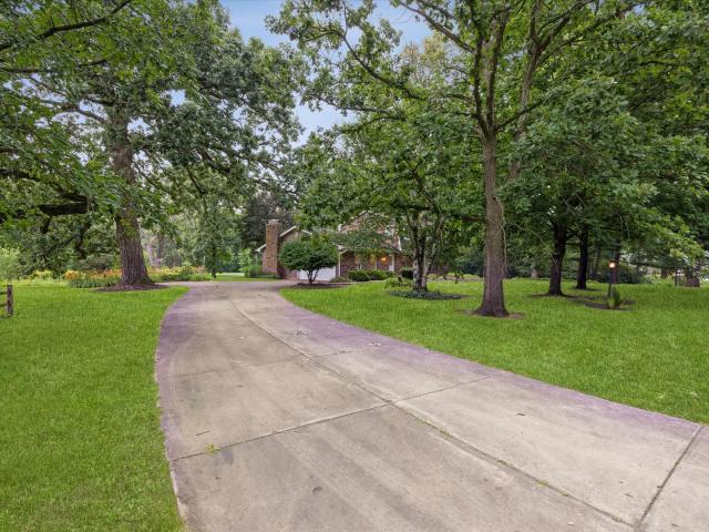 House for sale in Batavia, Illinois