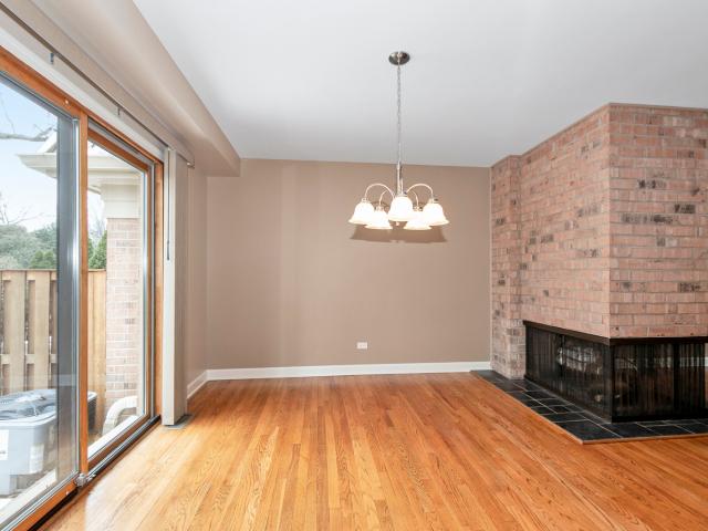 Townhouse for sale in Oak Brook, Illinois