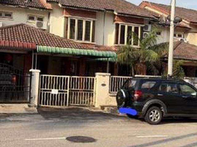 Terraced House for sale in Wellesley, Penang