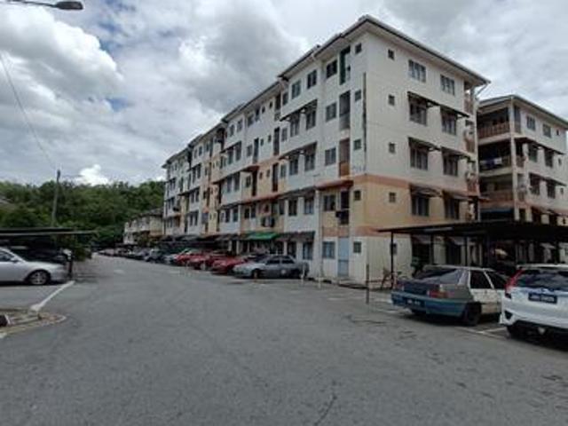 Apartment for sale in Paroi, Seremban