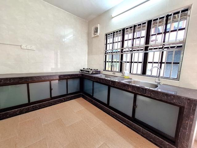 Terraced House for sale in Petaling, Subang Jaya