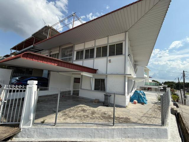 Terraced House for sale in Wellesley, Penang