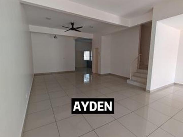 Terraced House for rent in Wellesley, Penang