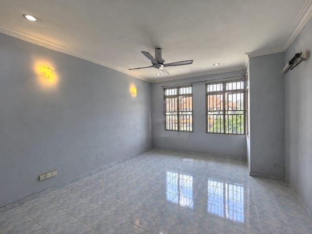 Terraced House for rent in Alam Impian, Selangor