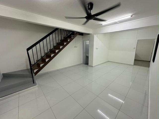 Terraced House for rent in Ulu Tiram, Johor