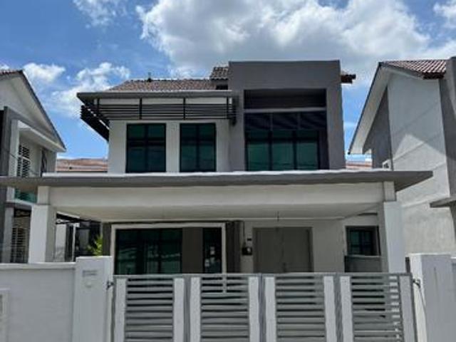 Residential House for sale in Malaka