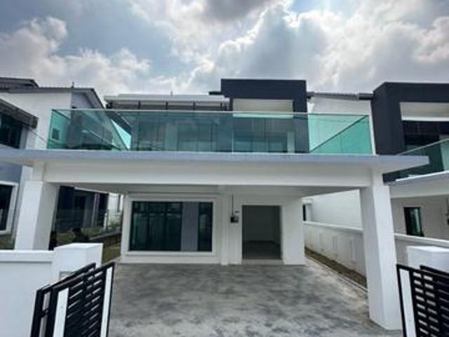 Residential House for rent in Malaka