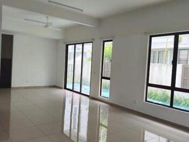 Residential House for sale in Kajang, Langat