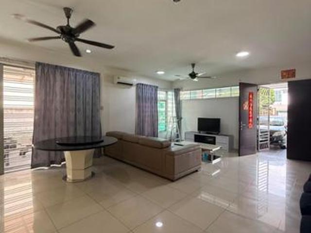 Residential House for rent in Pulai, Bukit Ledang