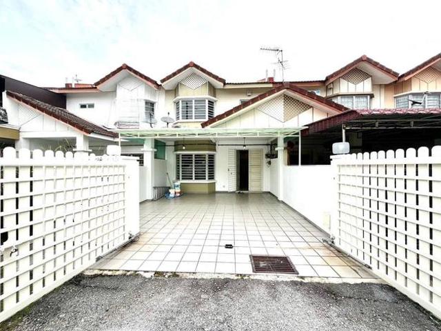 Terraced House for sale in Petaling, Subang Jaya