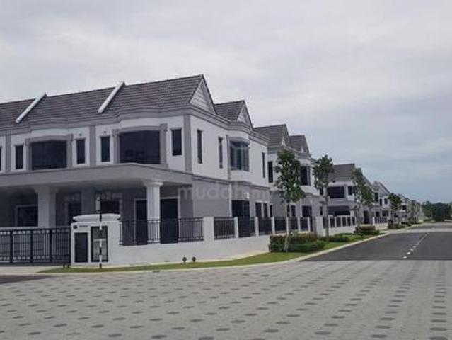 Terraced House for rent in Wellesley, Penang