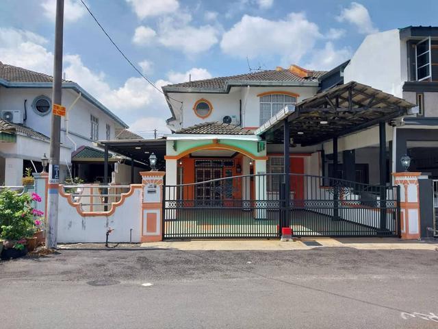 Terraced House for sale in Wellesley, Penang