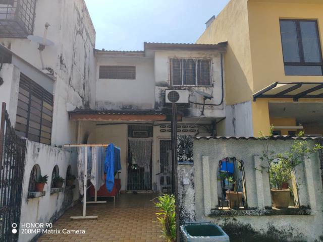 Terraced House for sale in Country Heights Damansara, Kuala Lumpur