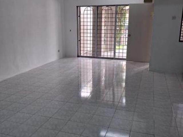 Terraced House for rent in Petaling, Subang Jaya