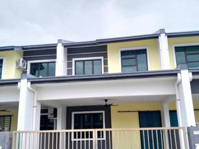 Terraced House for rent in Kuching, Bahagian Kuching