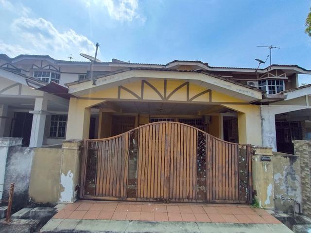 Terraced House for sale in Wellesley, Penang