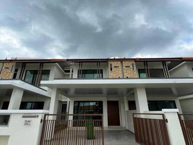 Terraced House for sale in Wellesley, Penang