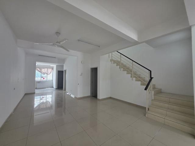 Terraced House for sale in Wellesley, Penang