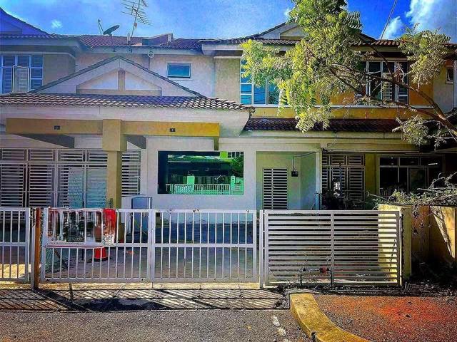 Terraced House for sale in Wellesley, Penang