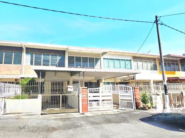 Terraced House for rent in Georgetown, Penang