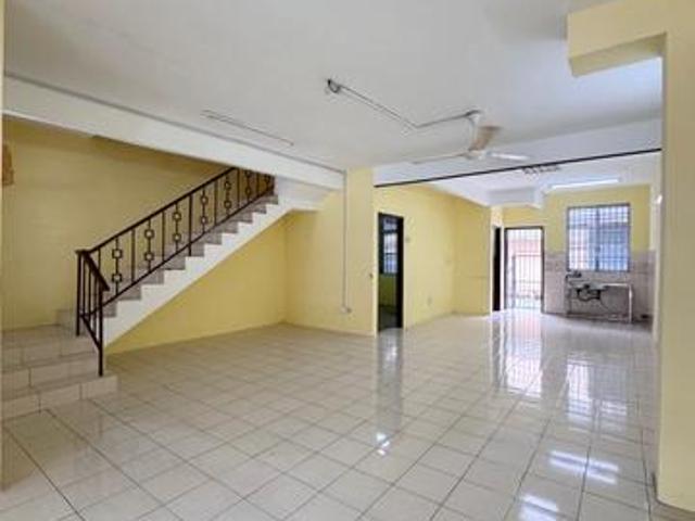 Terraced House for rent in Mukim 16, Tena
