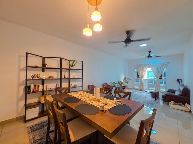 Townhouse for sale in Tanjong Sepat, Selangor