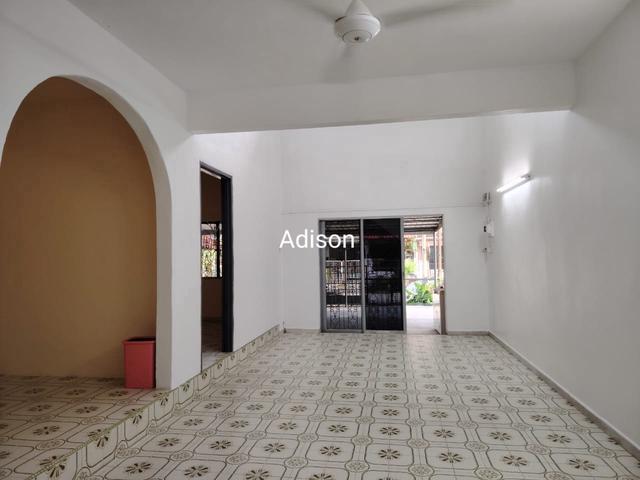 Terraced House for sale in Cheng, Malaka