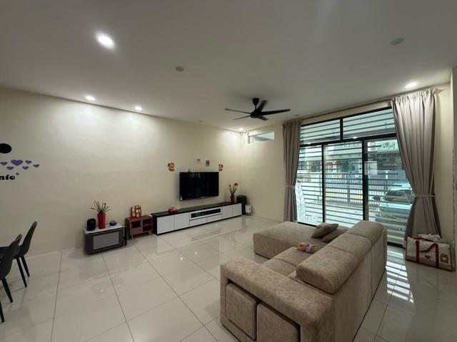 Terraced House for rent in Wellesley, Penang