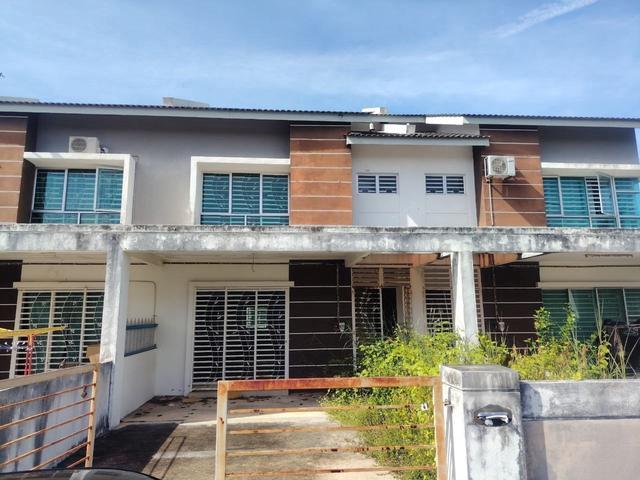 Terraced House for sale in Wellesley, Penang