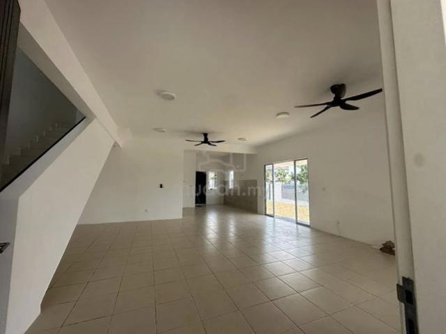 Terraced House for rent in Sendayan Village, Negeri Sembilan