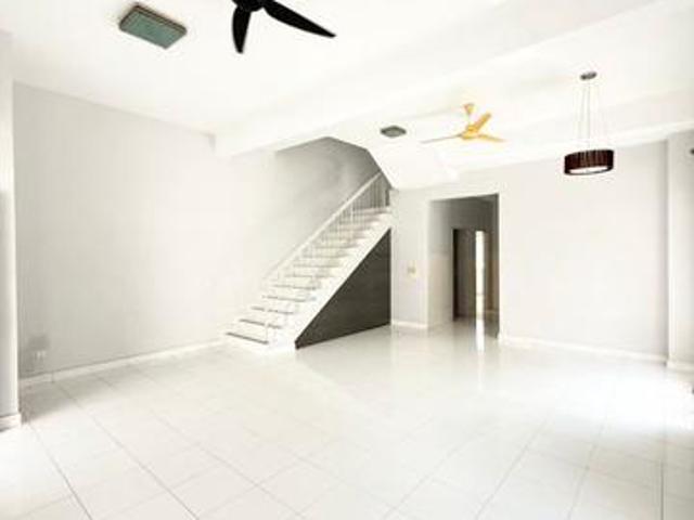 Terraced House for rent in Petaling, Alam Impian