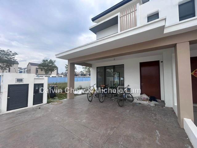 Terraced House for sale in Banting, Selangor