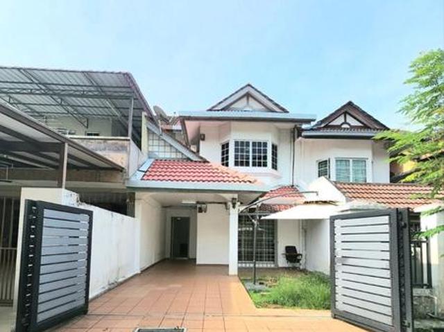 Terraced House for sale in Petaling, Subang Jaya