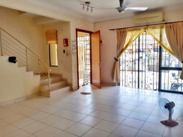Terraced House for sale in Langat, Selangor