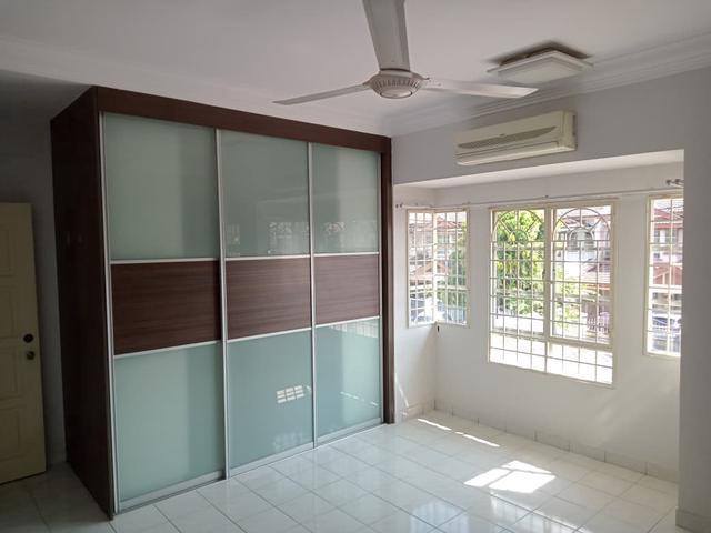 Terraced House for rent in Petaling, Subang Jaya